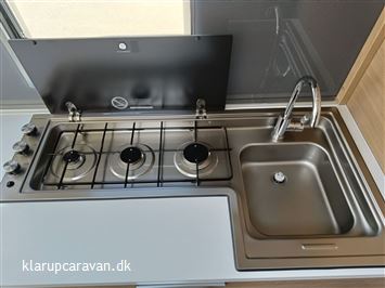 Adria Adora 593 UP